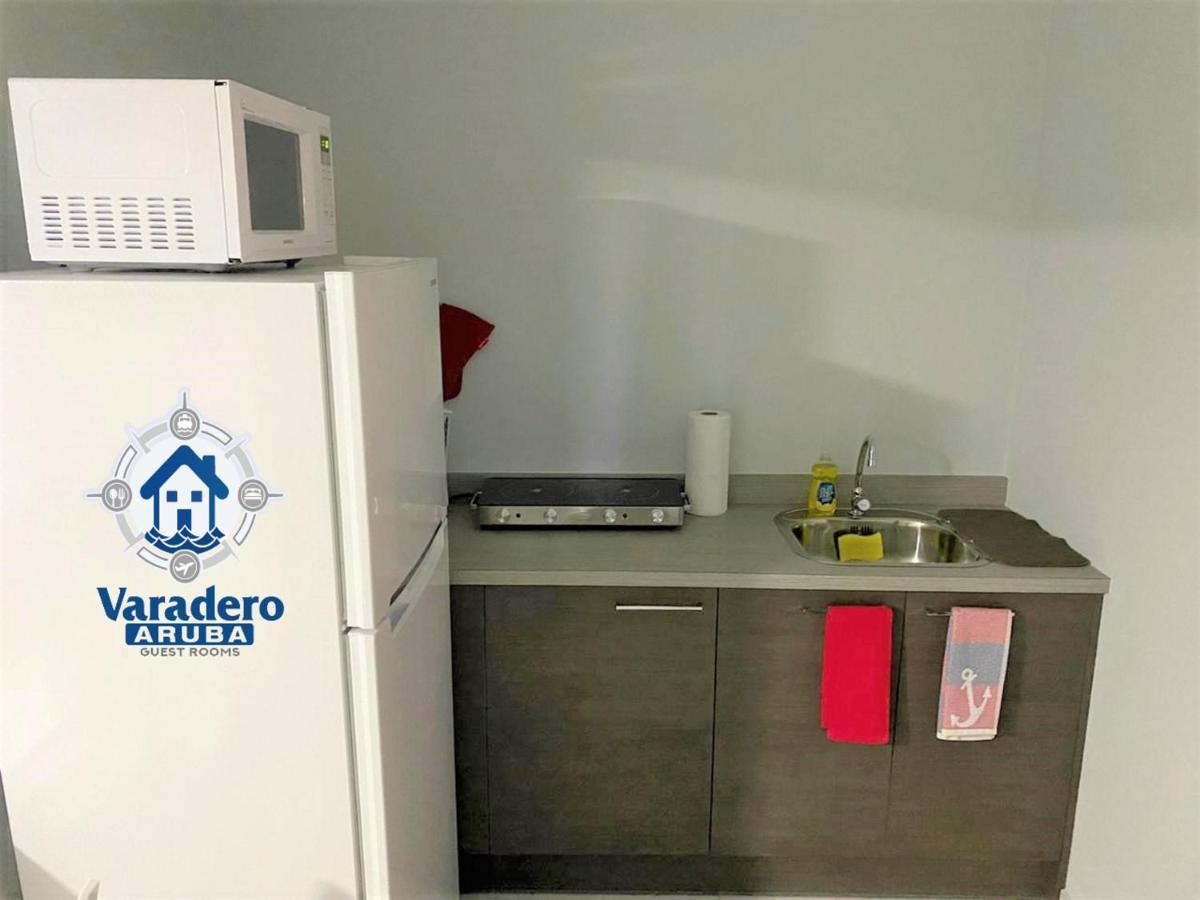 Varadero Marina Airport Guests Rooms オラニエスタッド エクステリア 写真